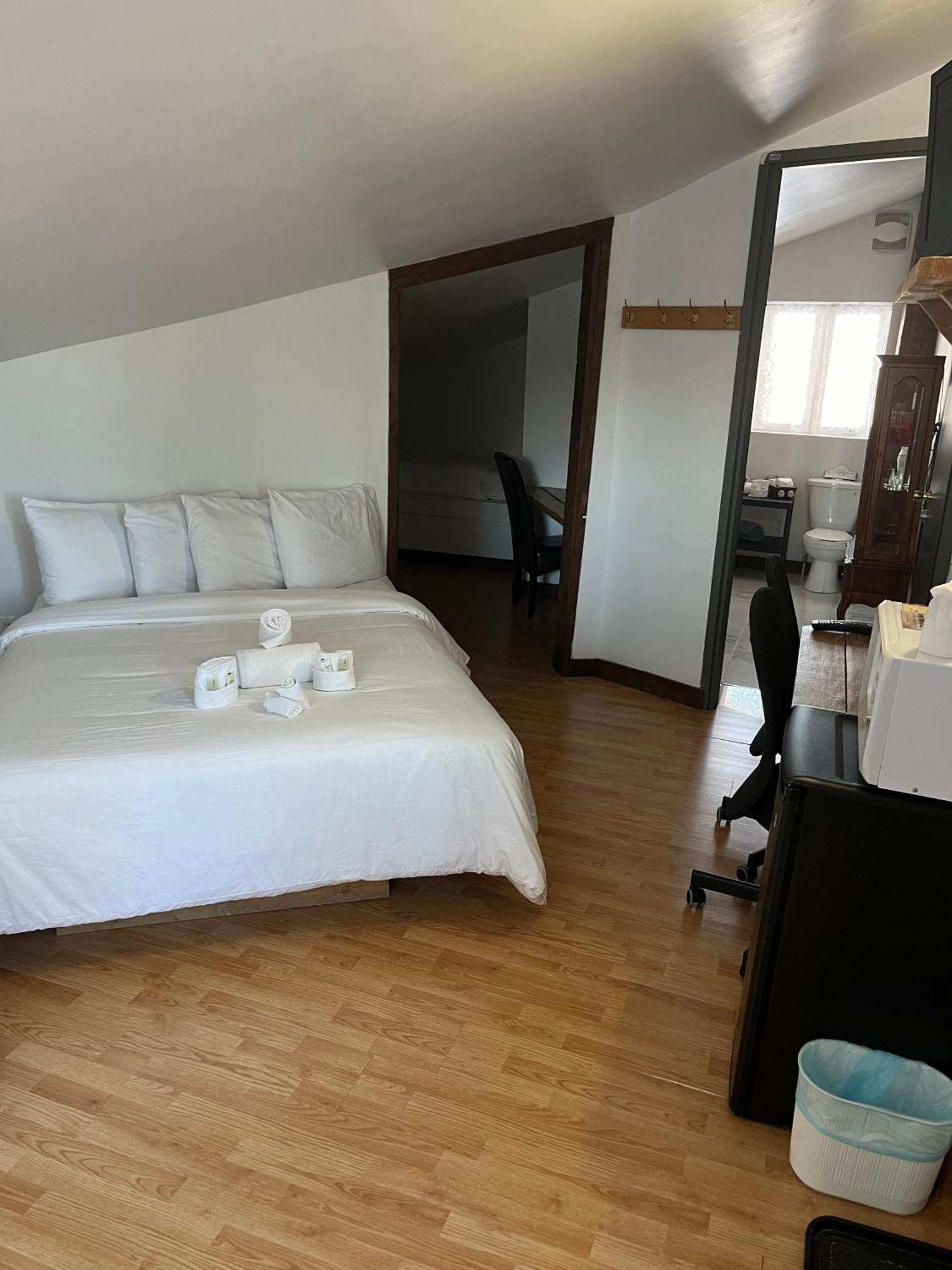 Auberge De Ferme-Neuve Lac-Saint-Paul Kültér fotó